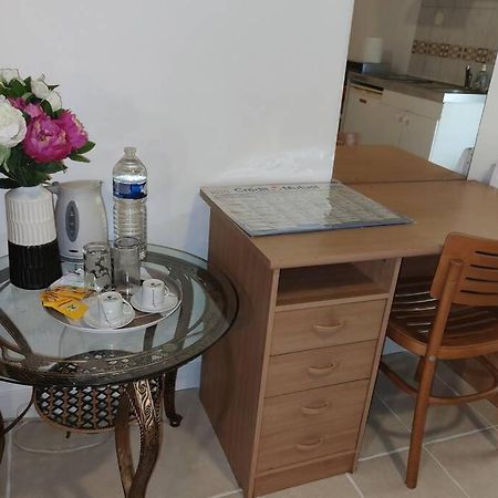 Montfermeil Charmant Studio - Ref Kp מראה חיצוני תמונה